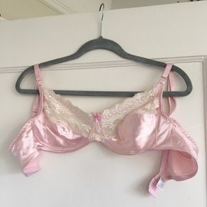 Vintage pink bra